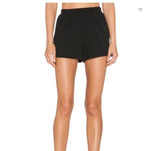 BB Dakota - Torina Short - Size Large